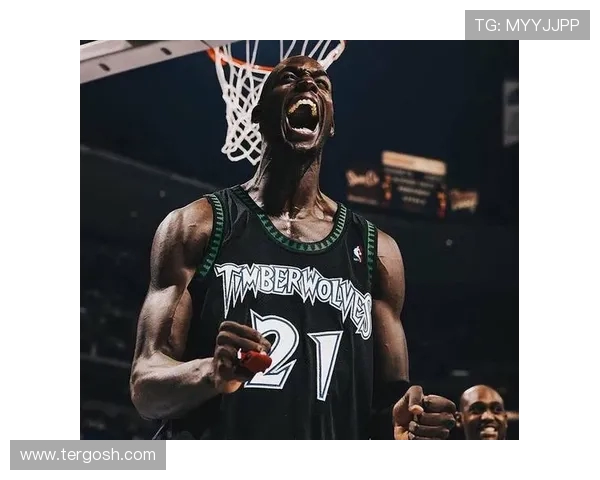 重磅回归点燃明尼苏达激情加内特携森林狼再启荣耀征程新赛季新篇章